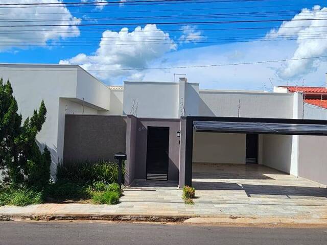 #1148 - Casa para Venda em Dracena - SP